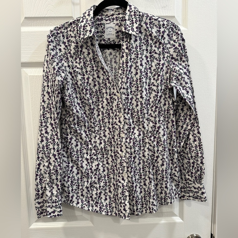 Brooks Brothers supima cotton floral fitted button down blouse size 6 EUC